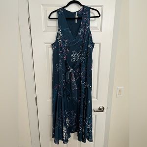 Rachel Roy silk floral V neck dress